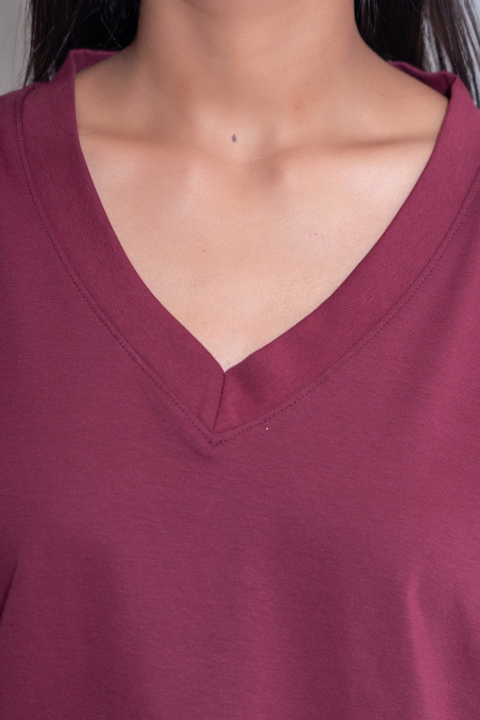 BASEMARK BOLD V NECK TEE FOR WOMEN Image