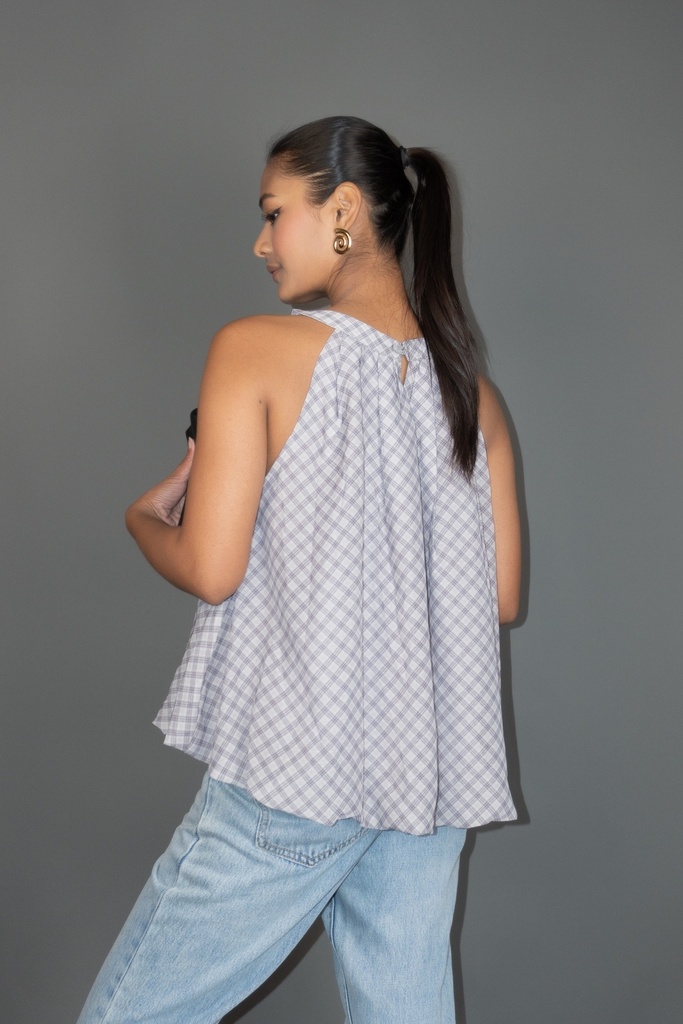 BASEMARK BALLOON CHOKERED TOP FOR WOMEN Image