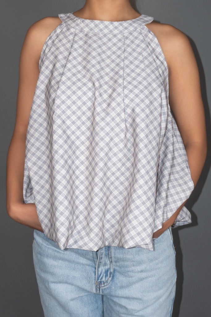 BASEMARK BALLOON CHOKERED TOP FOR WOMEN Image